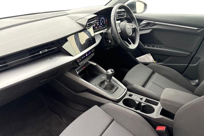 Audi A3 Photo 2