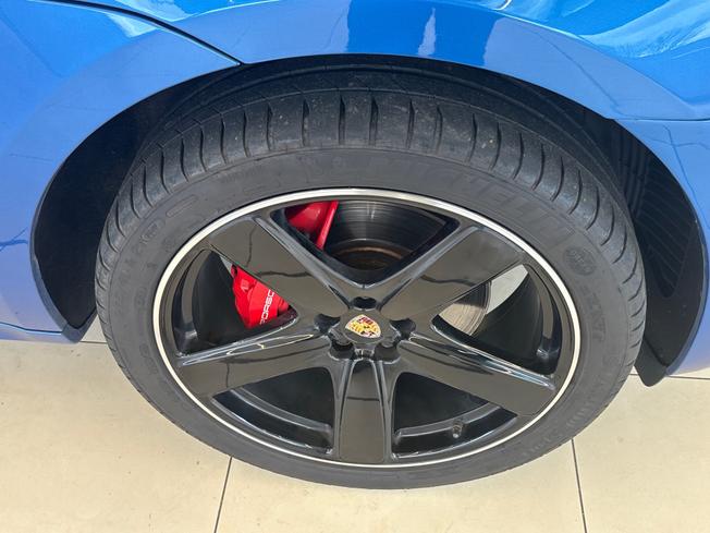 PORSCHE Macan Photo 25