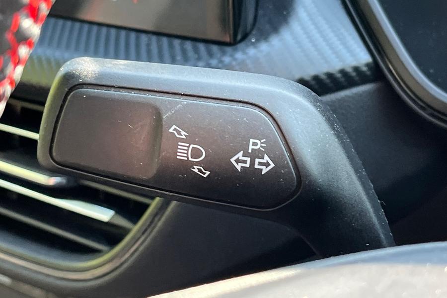 Ford KUGA Photo autoimg-9d0c5d5b91859098ee797c37529c1a1e1f7bc5f4.jpg