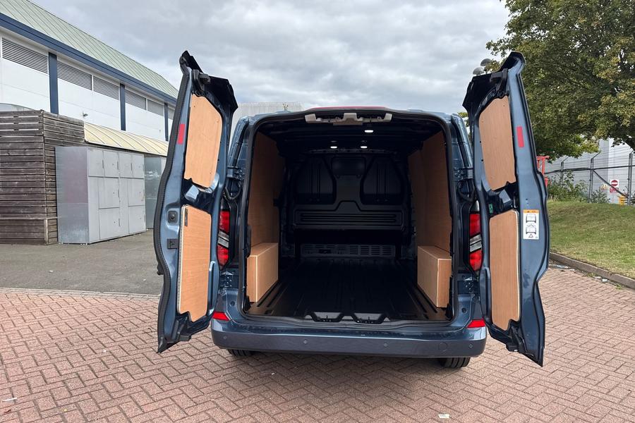 Ford TRANSIT CUSTOM Photo autoimg-9d11671478c0f67d6b9595b48d9e3faa0d3e3b6d.jpg