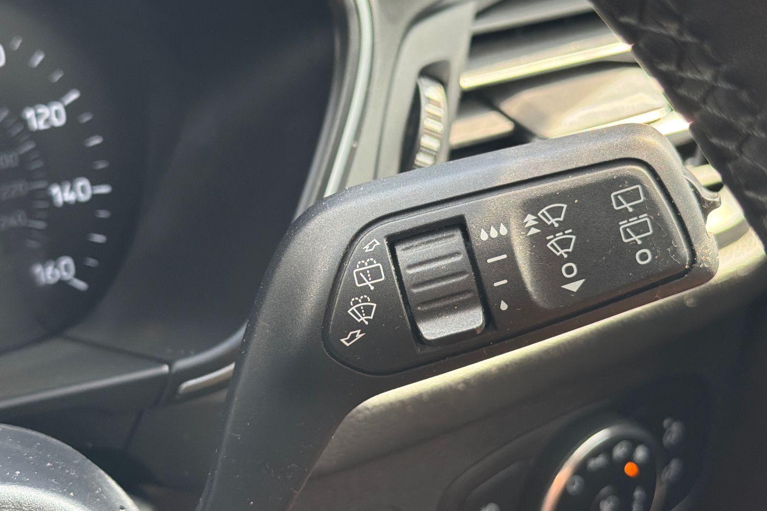Ford Focus Photo 14