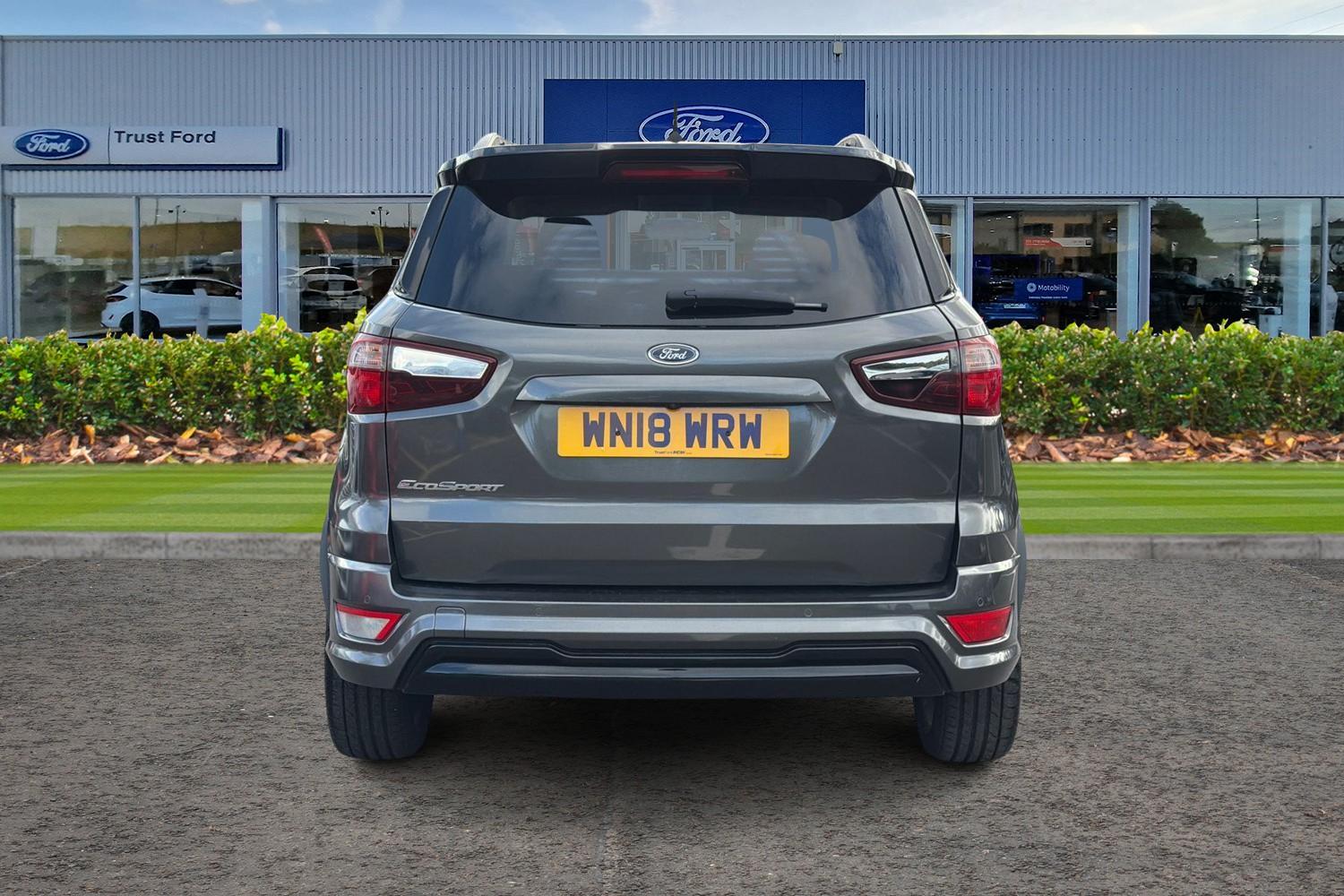 Ford ECOSPORT Photo 6