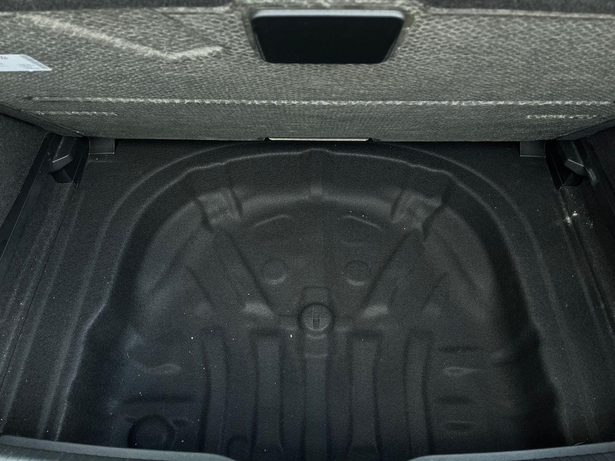 Volkswagen Golf Photo autoimg-9d1c61d4591778b2dc4145d2a947c7a299bbcde3.jpg