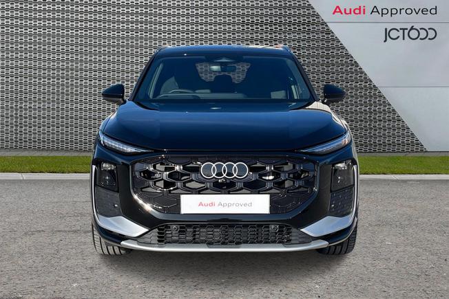 Audi Q3 Photo 8