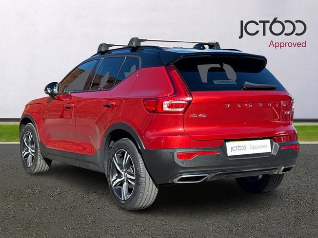 VOLVO Xc40 Photo 3