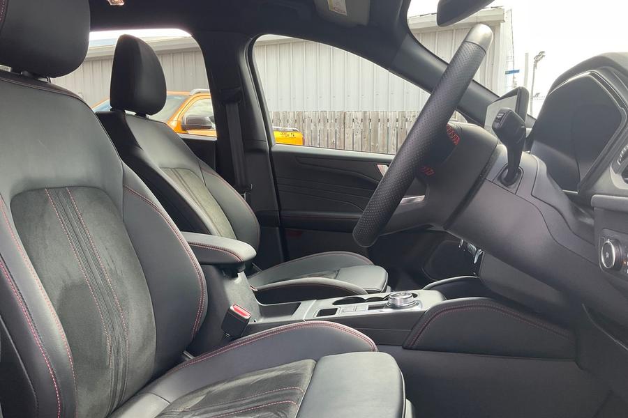 Ford KUGA Photo autoimg-9d222b5c9cd32662b851911dfbcf393fe5529e63.jpg