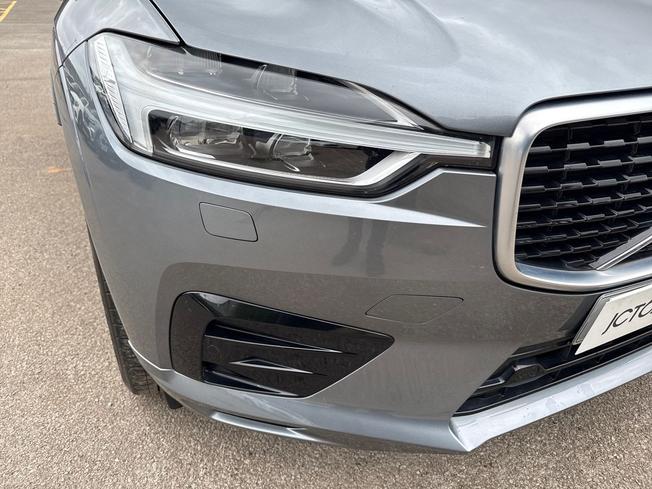 VOLVO XC60 Photo 19