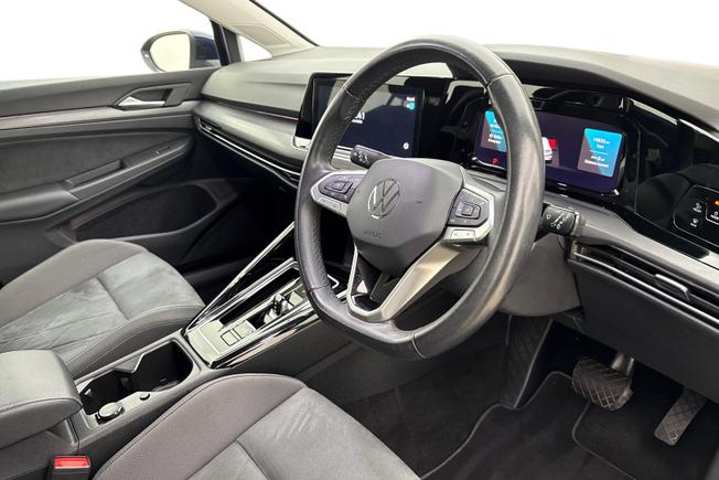 VOLKSWAGEN Golf Photo 6