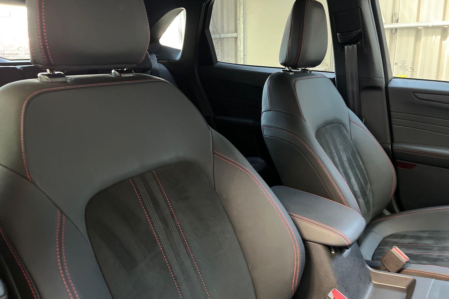 Ford Kuga Photo 16