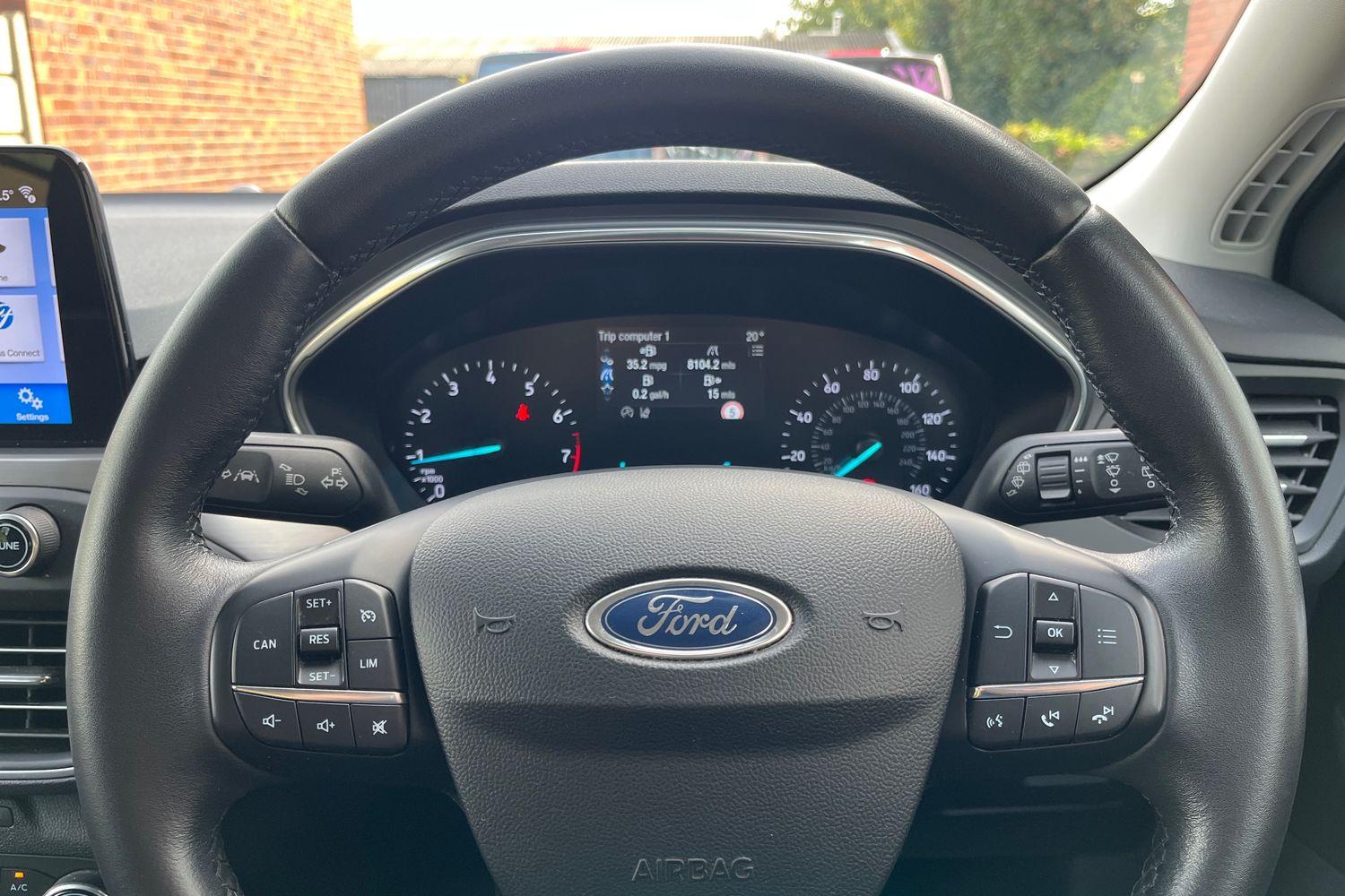 Ford FOCUS Photo 11