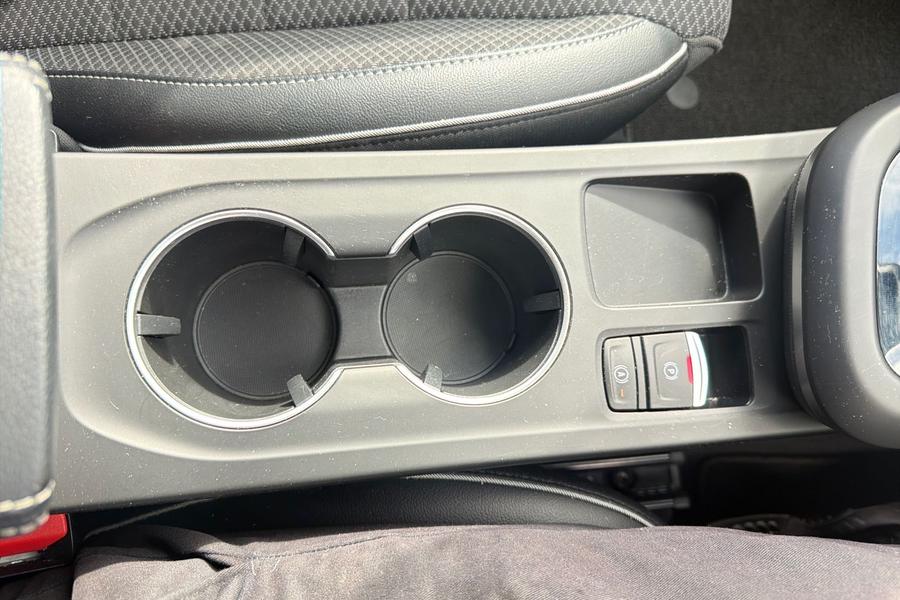 Renault ARKANA Photo autoimg-9d2f110aeea6e1550f118d9f30d2b46321dcebca.jpg