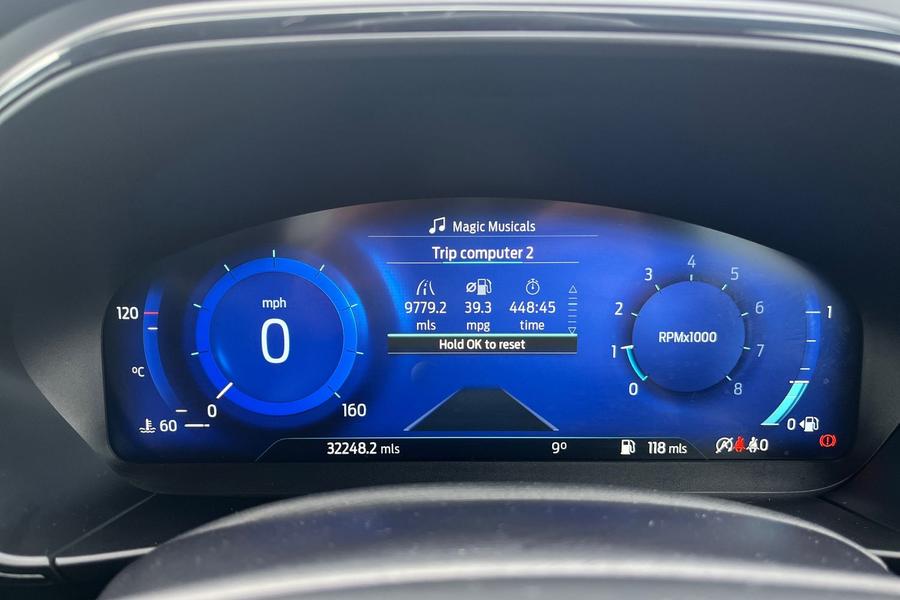 Ford FOCUS Photo autoimg-9d2fe654c90a06b8ff82ef466acb9f19d97d2a6b.jpg
