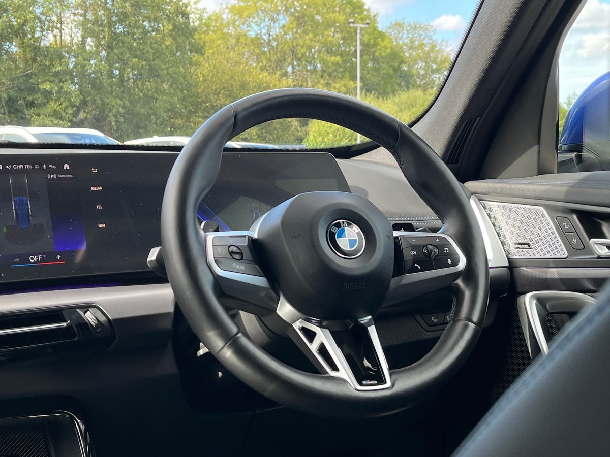 BMW X1 Photo 14
