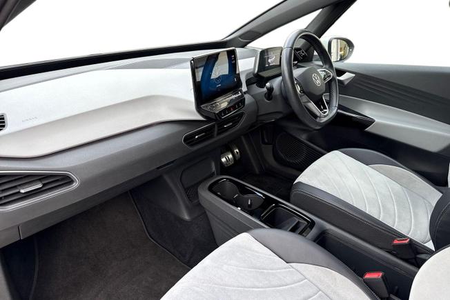 VOLKSWAGEN ID.3 Photo 2