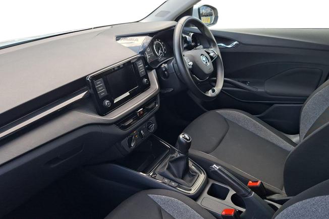ŠKODA Fabia Photo 2