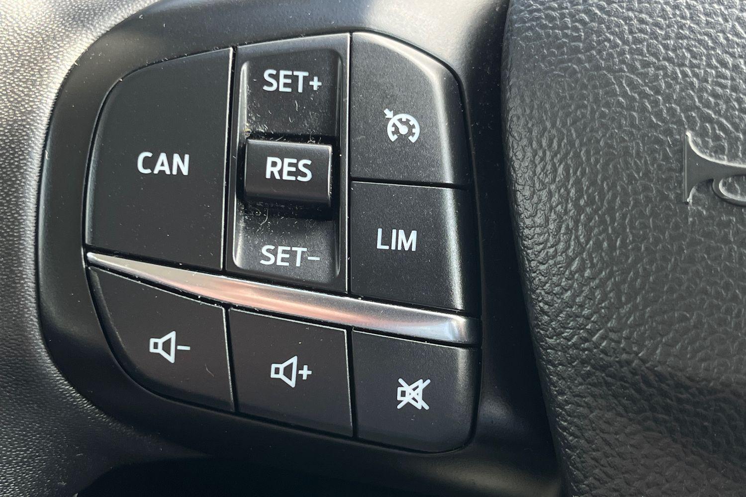Ford Focus Photo 24