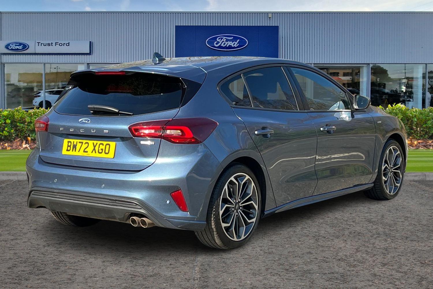 Ford FOCUS Photo 3