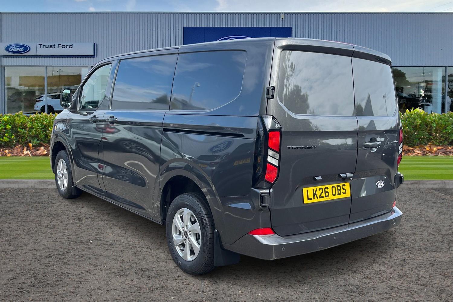 Ford TRANSIT CUSTOM Photo 1