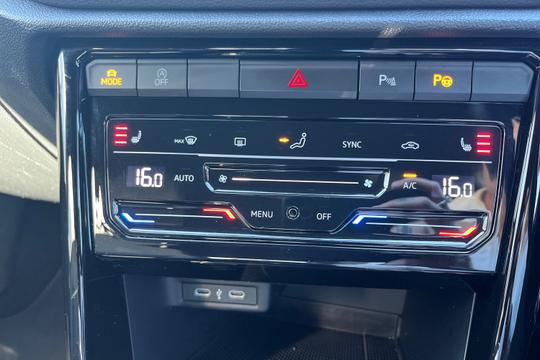 Volkswagen T-roc Photo autoimg-9d4237c7a44f27eb9d2177a256e643cd62b53476.jpg