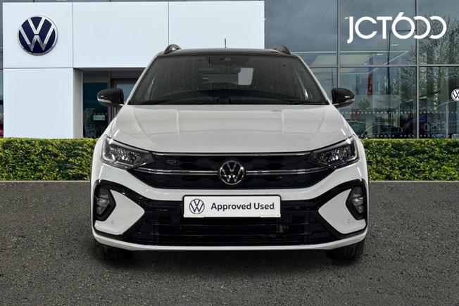 VOLKSWAGEN Taigo Photo 8