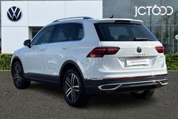 VOLKSWAGEN Tiguan Photo 3