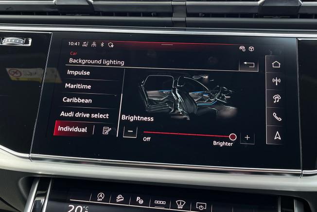 Audi Q7 Photo 31