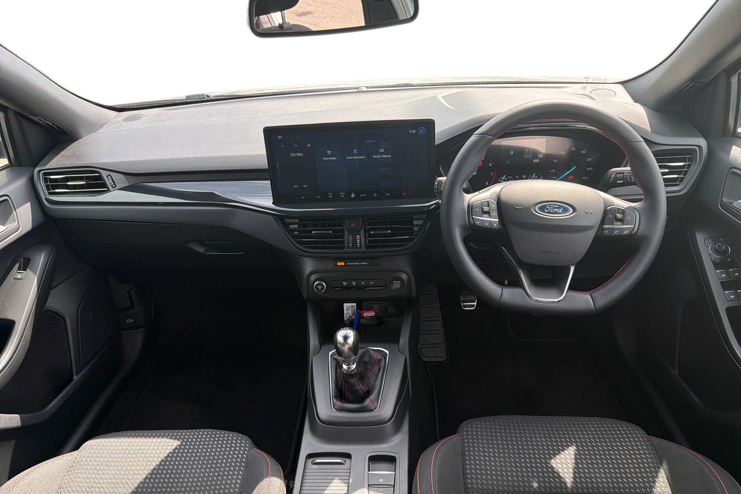 Ford FOCUS Photo 9