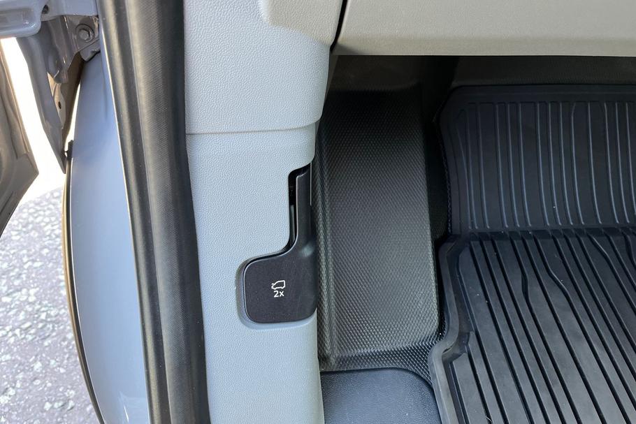 Used Ford TRANSIT CUSTOM MW24NMK 16