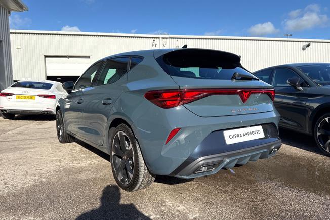 CUPRA Leon Photo 25