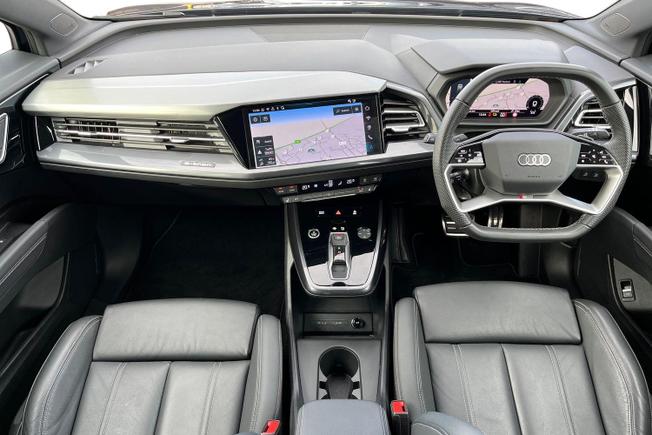 Audi Q4 E-Tron Photo 10