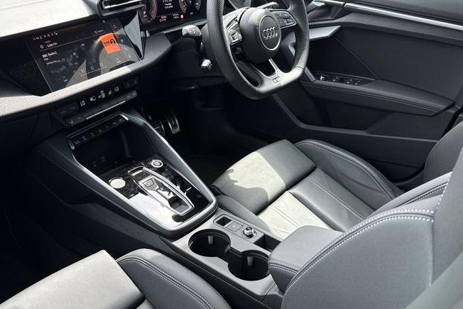 AUDI A3 Photo 26