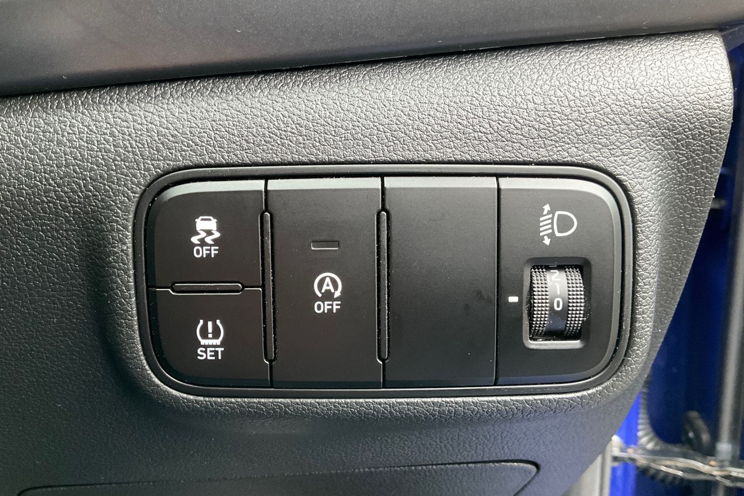 Hyundai BAYON Photo 30