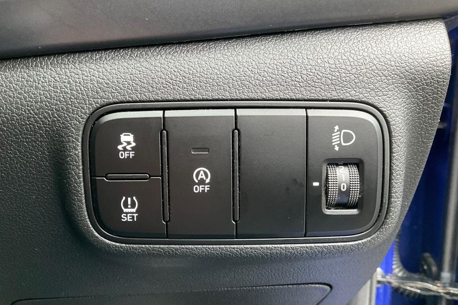 Hyundai BAYON Photo autoimg-9d63fdc384c36aa98f1499b679e6bdf167fa35a5.jpg