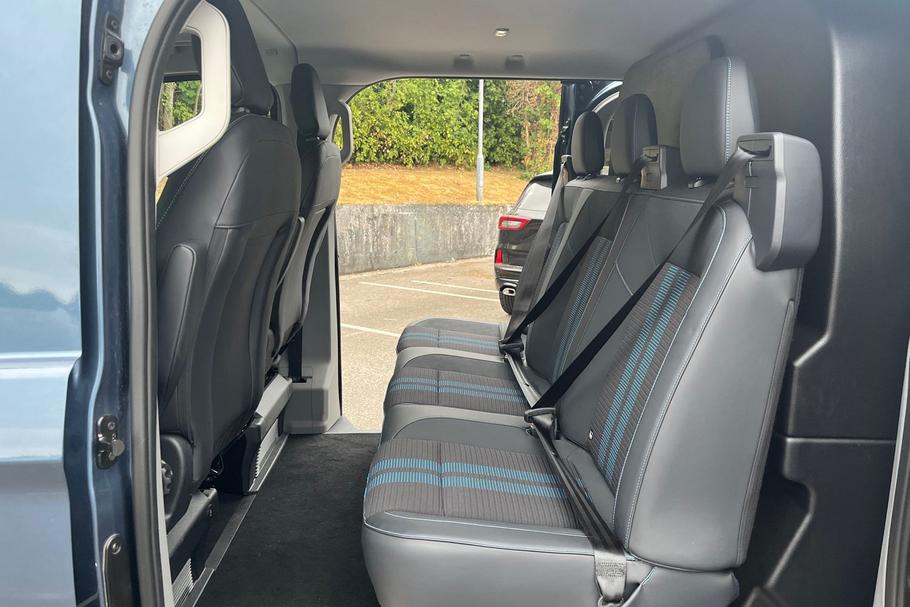 Used Ford TRANSIT CUSTOM BN26TUO 24
