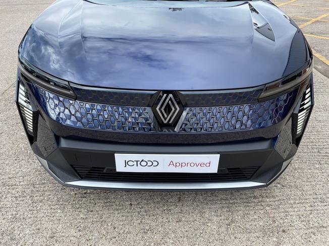 RENAULT Scenic E-Tech Photo 22