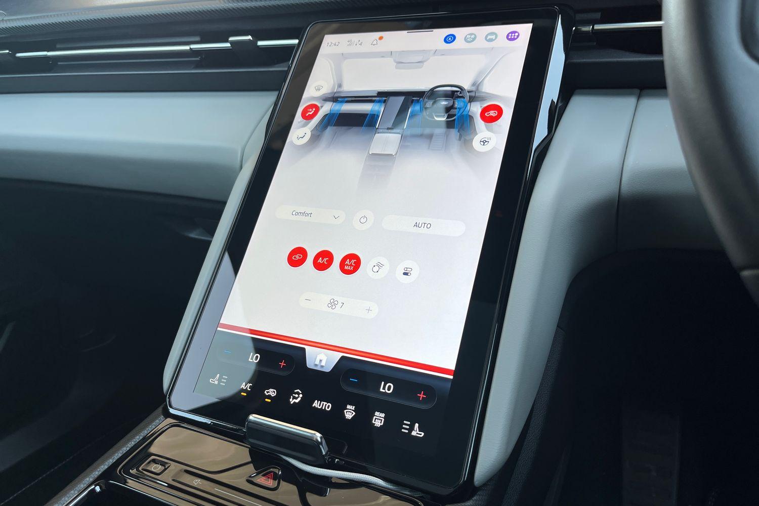 Ford Explorer Photo 27