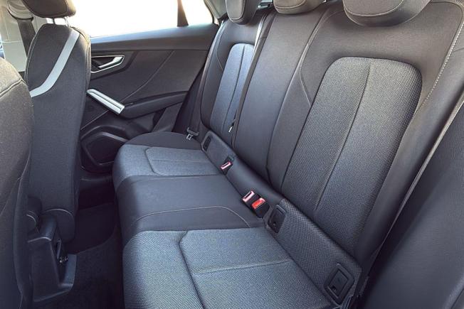 AUDI Q2 Photo 10