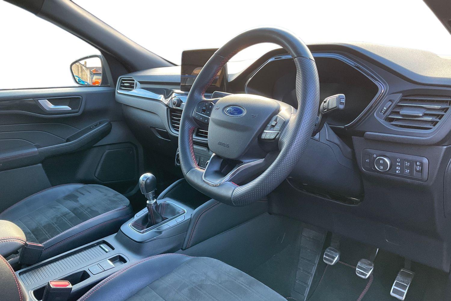 Ford KUGA Photo 8