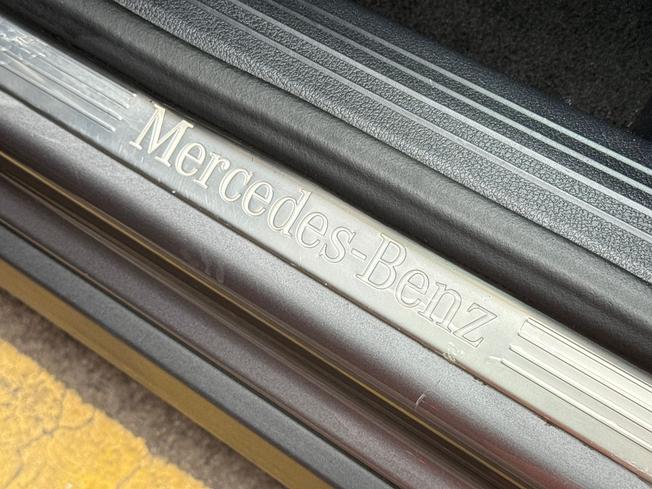 MERCEDES-BENZ Glb Photo 46