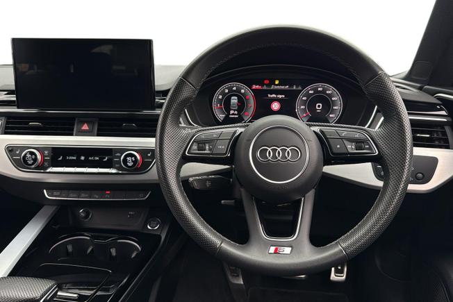 AUDI A5 Photo 11