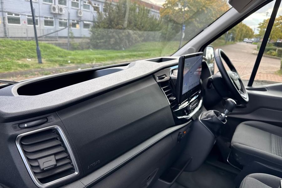 Ford TRANSIT Photo autoimg-9d781be5a8897c64a9fbfcc27f35945d211c8bf8.jpg