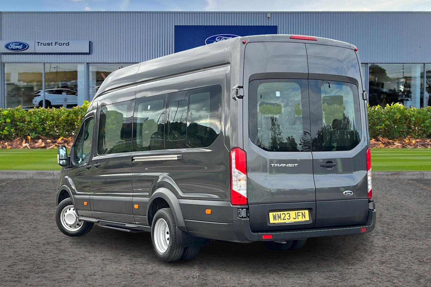 Ford TRANSIT Photo 1