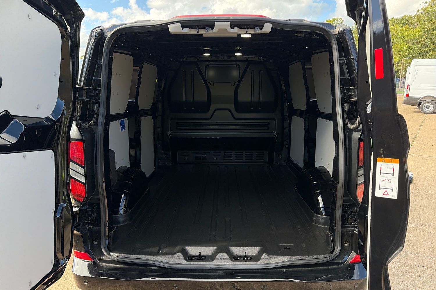 Ford TRANSIT CUSTOM Photo 5