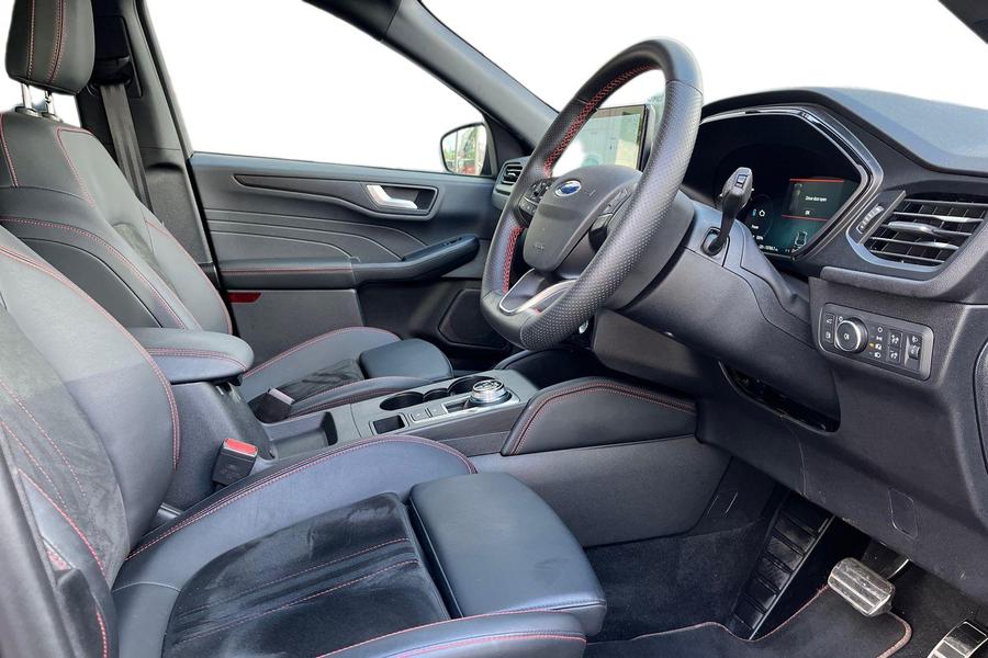 Ford KUGA Photo autoimg-9d7c477fbcf6c0233612a61b6752681964d6f38d.jpg