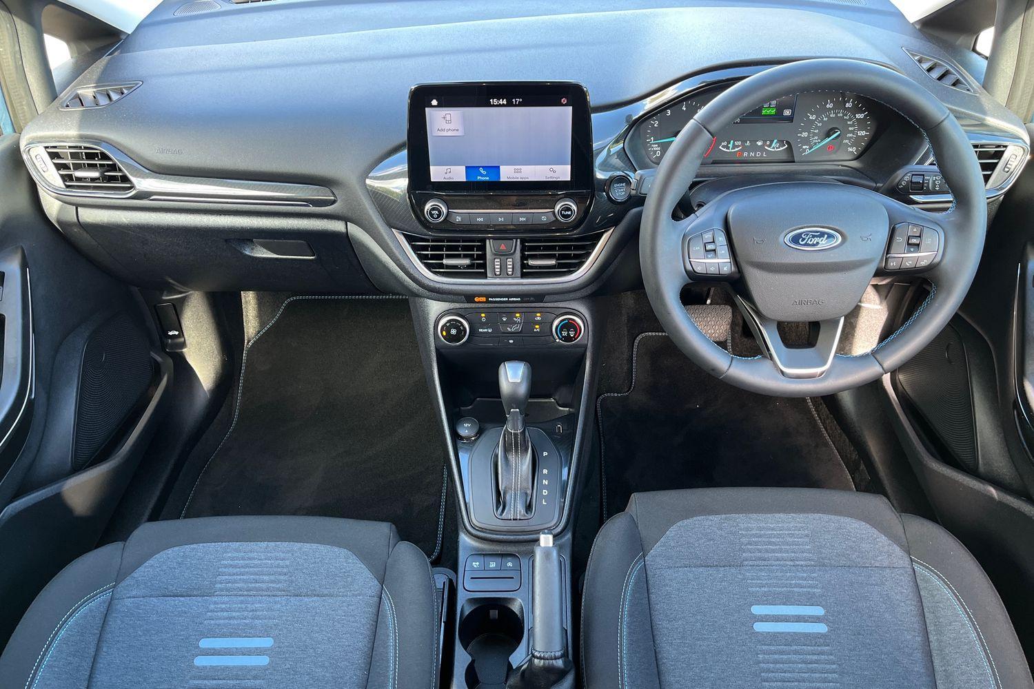Ford Fiesta Photo 9