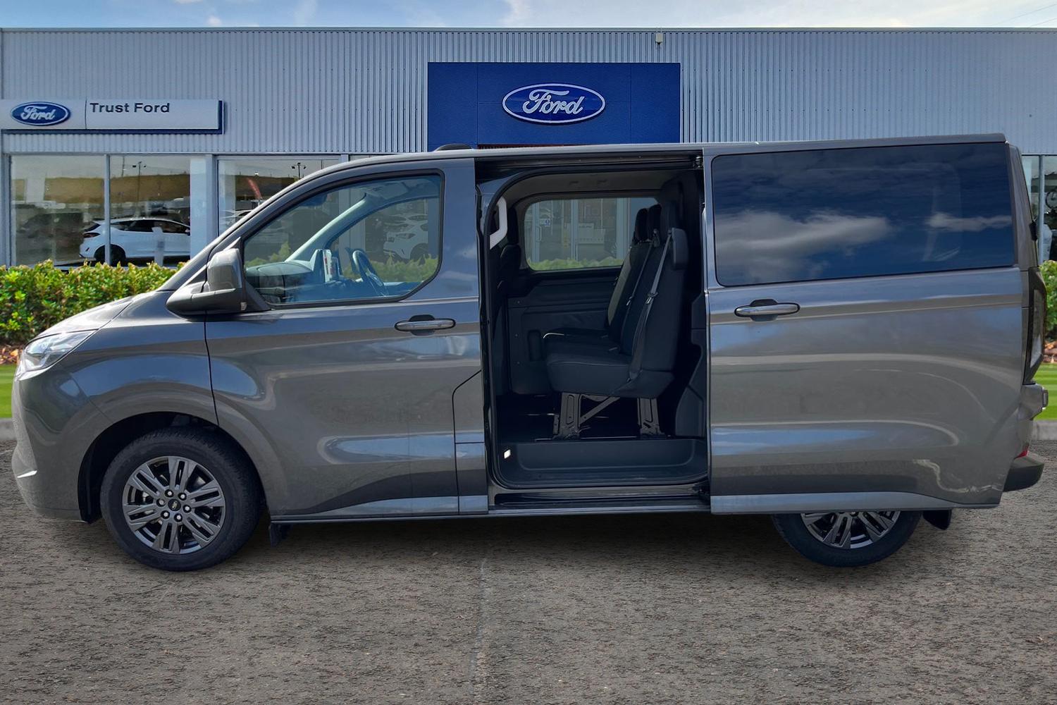 Ford TRANSIT CUSTOM Photo 4