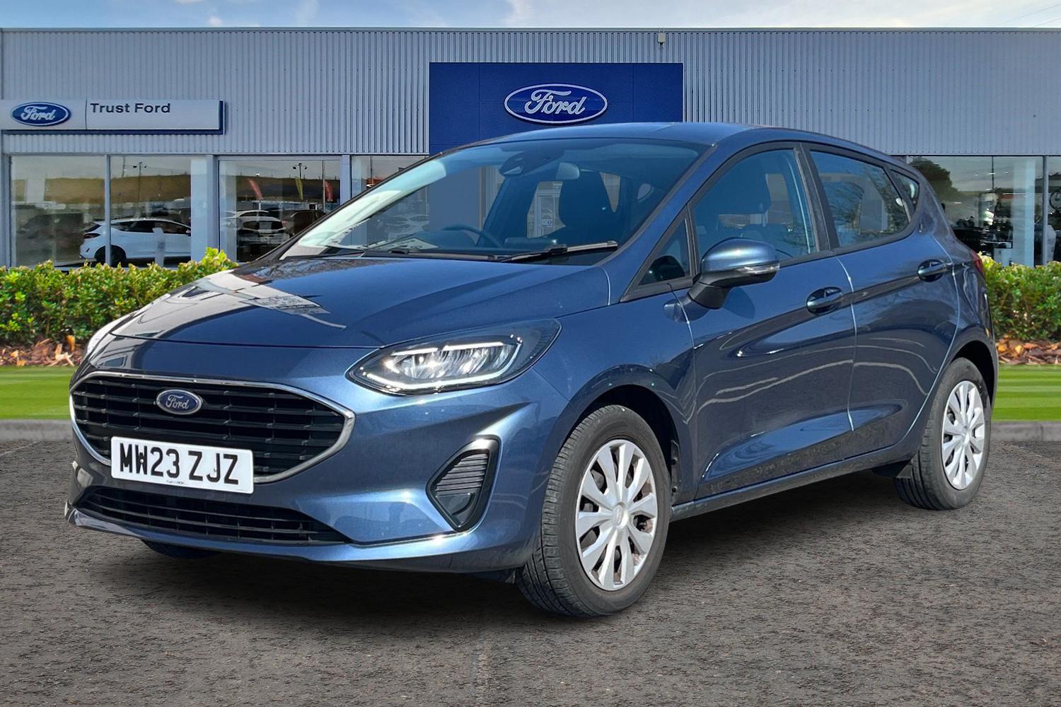 Ford FIESTA Photo 4