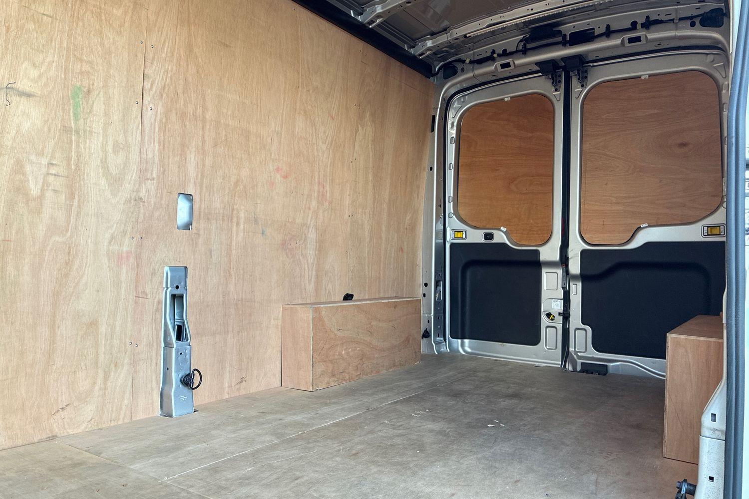 Ford TRANSIT Photo 3