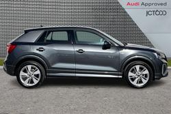 AUDI Q2 Photo 4