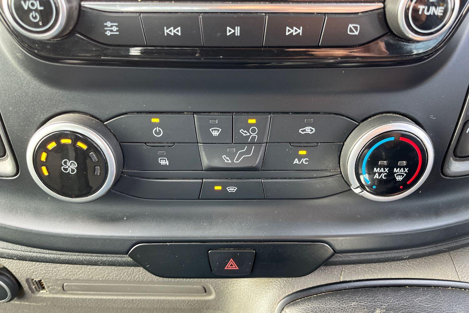 Ford TRANSIT Photo 15